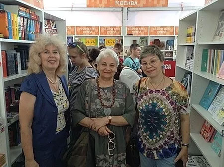 Татьяна Шипошина приняла участие во Всероссийском книжном фестивале на Красной площади
